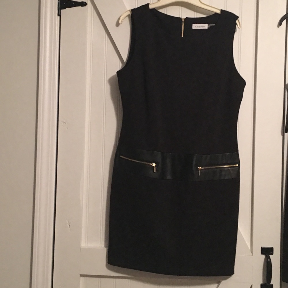 Black fitted dress
